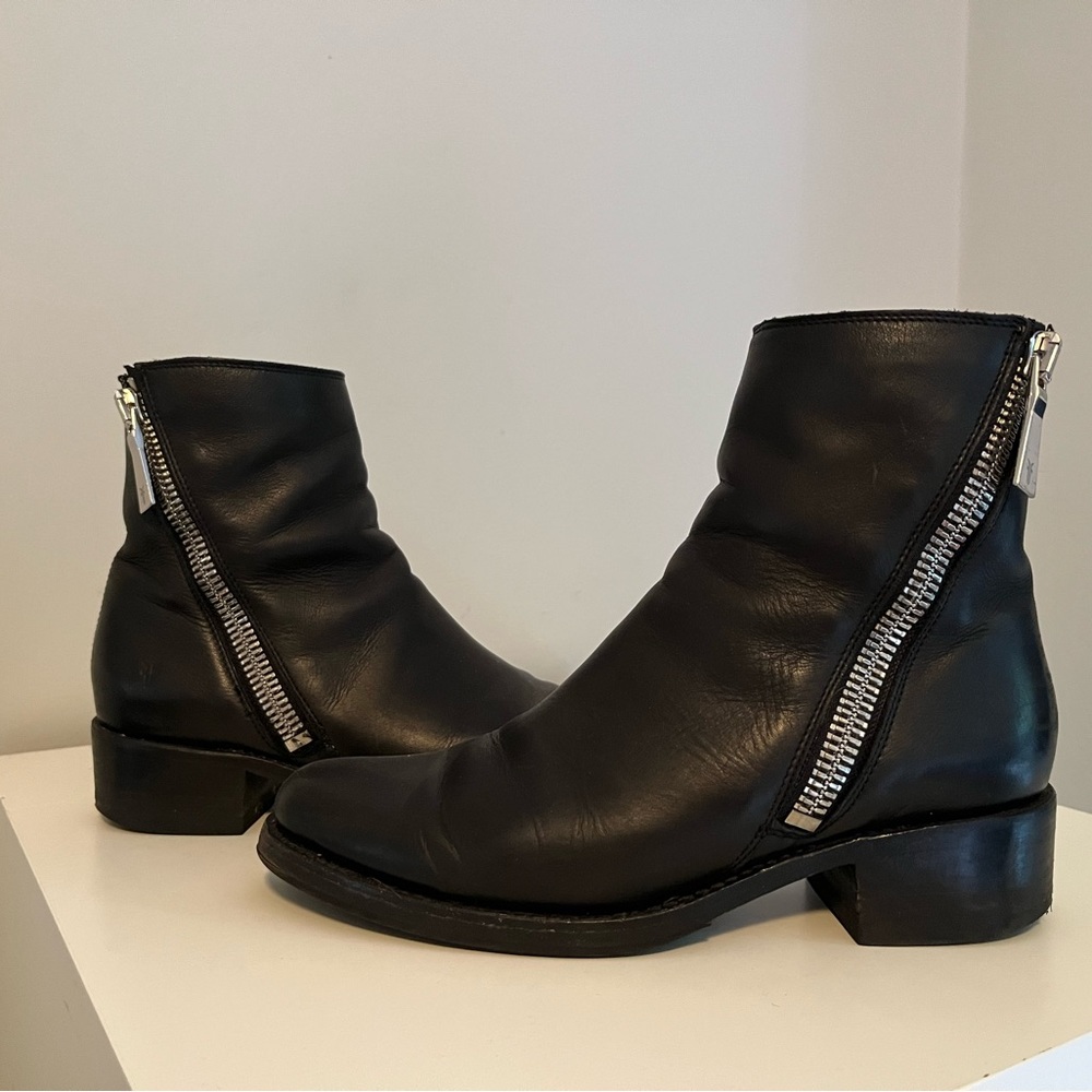 Frye Zip Chelsea Boot
